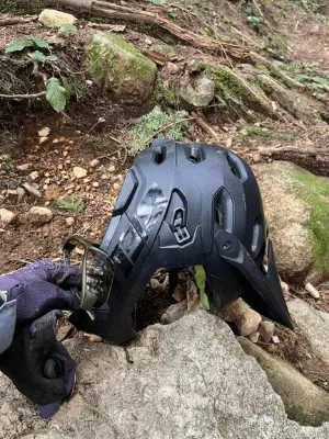 Condition of Bell super DH helmet after crash 1